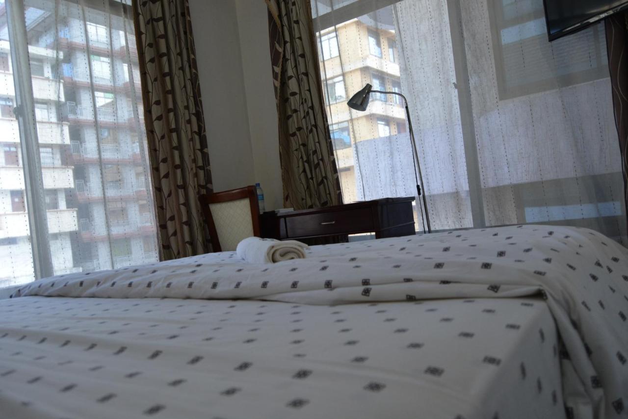 Florida Executive Inn Дар ес Саалам Екстериор снимка